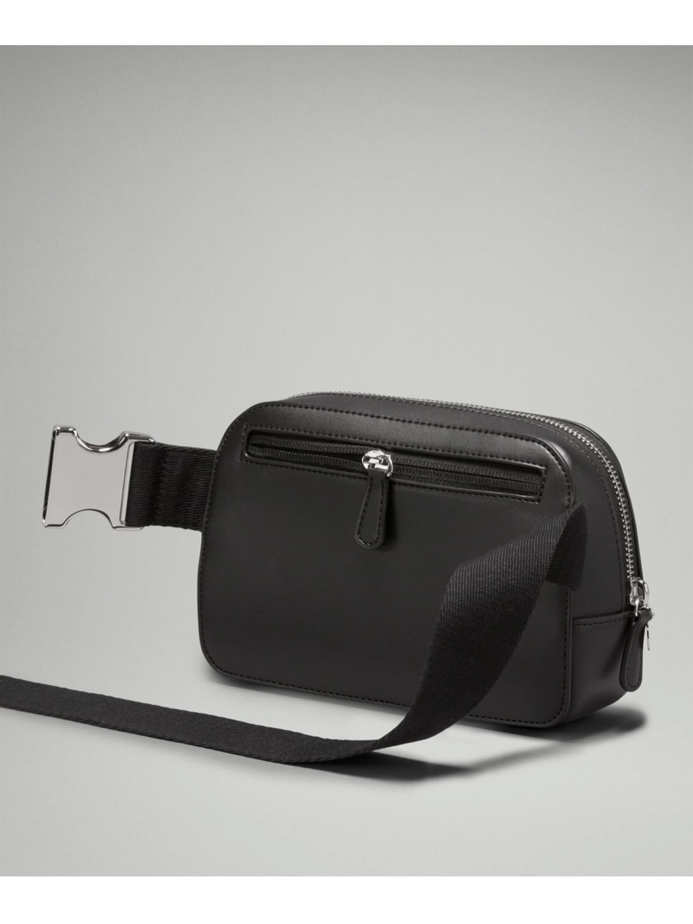 NWOT Lululemon Everywhere Belt Bag 1L Leather Alternative - Black/Silver - Picture 5 of 13